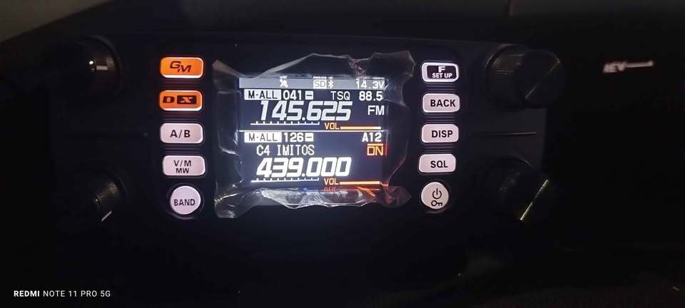 YAESU FTM-300DE