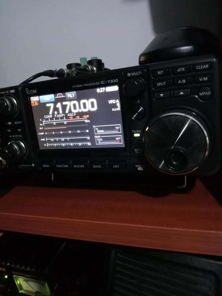 Icom 7300